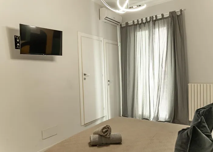 公寓 Palazzo Margo - Private Luxury Palace With Sea View 莫拉-迪巴里