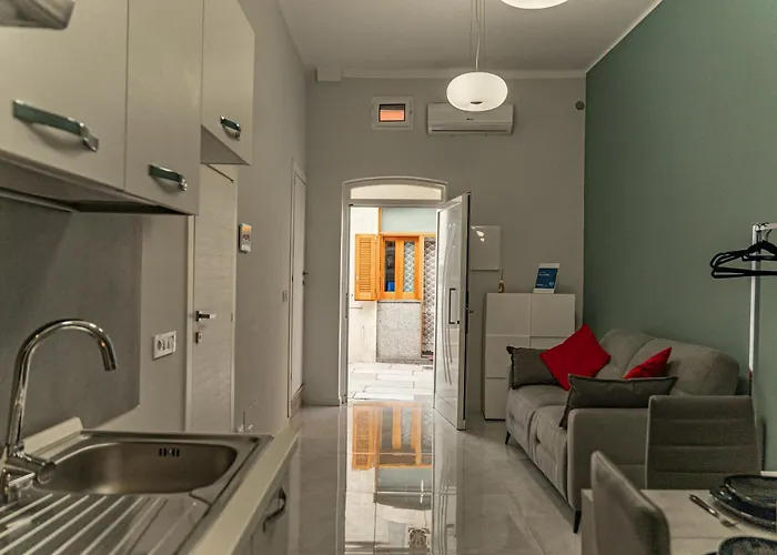 Palazzo Margo - Private Luxury Palace With Sea View Mola di Bari